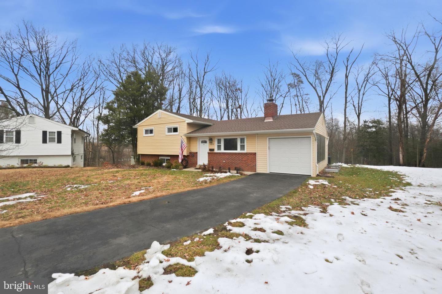 6810 Mayo Court photo 2