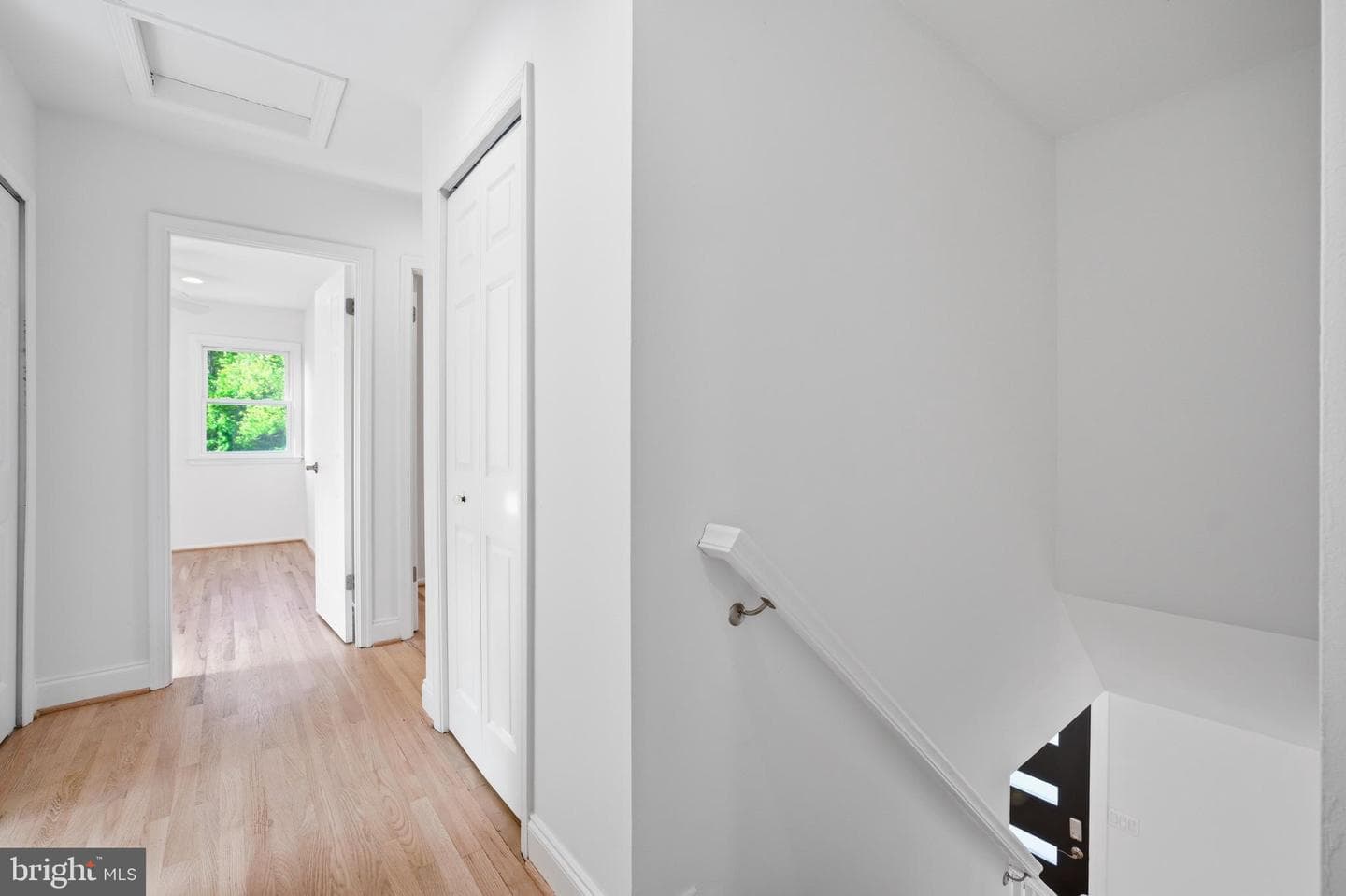 9609 Podium Drive photo 23