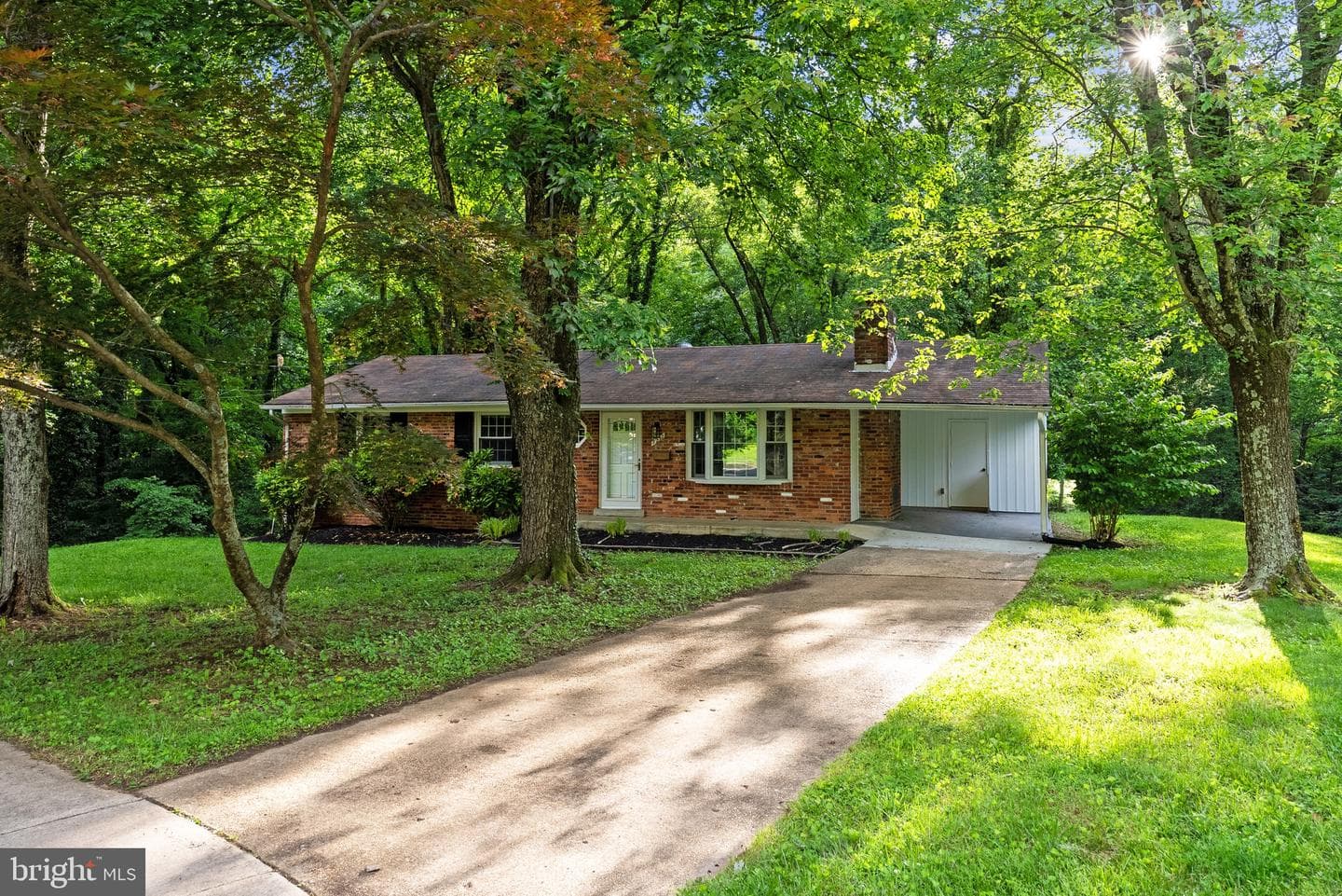 5232 Ampthill Drive photo 41