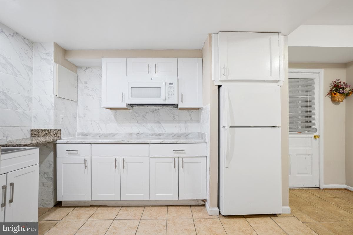 6871 Churchill Road photo 28