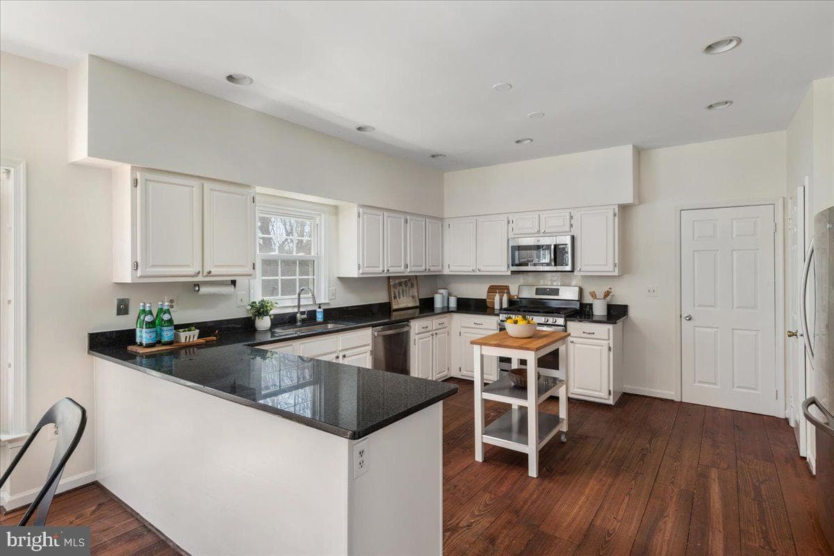 1607 Sereno Court photo 16
