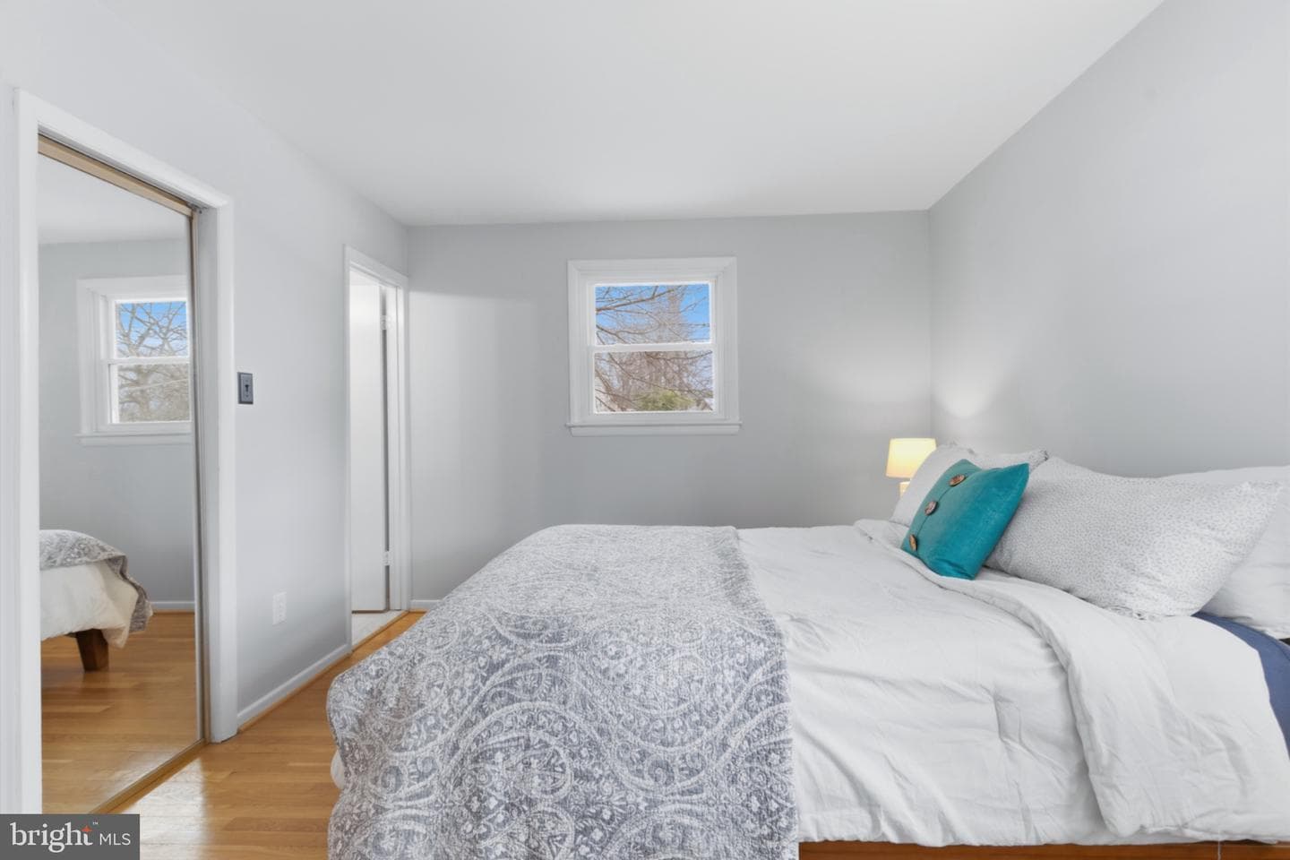 2410 Drexel Street photo 18