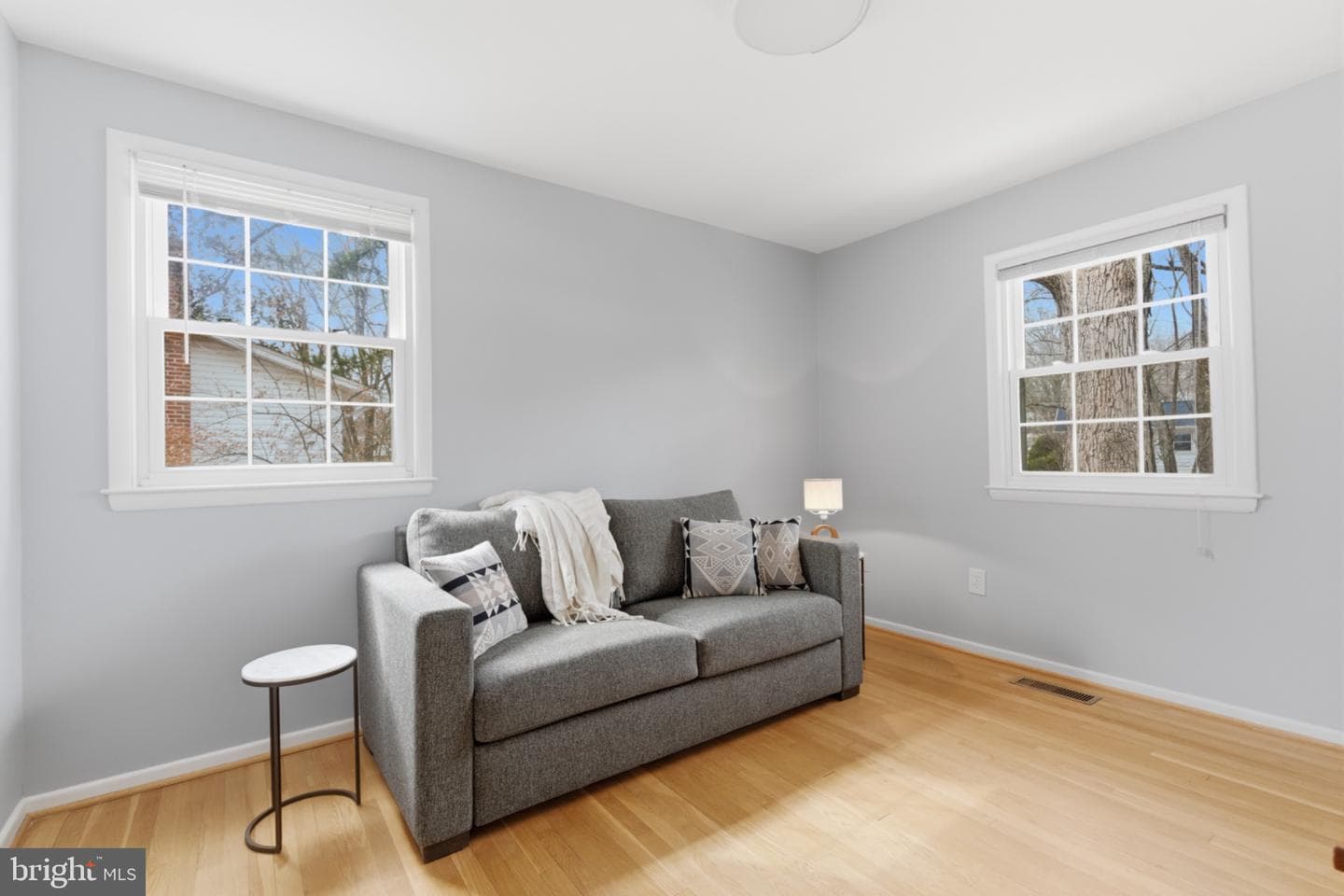 2410 Drexel Street photo 21