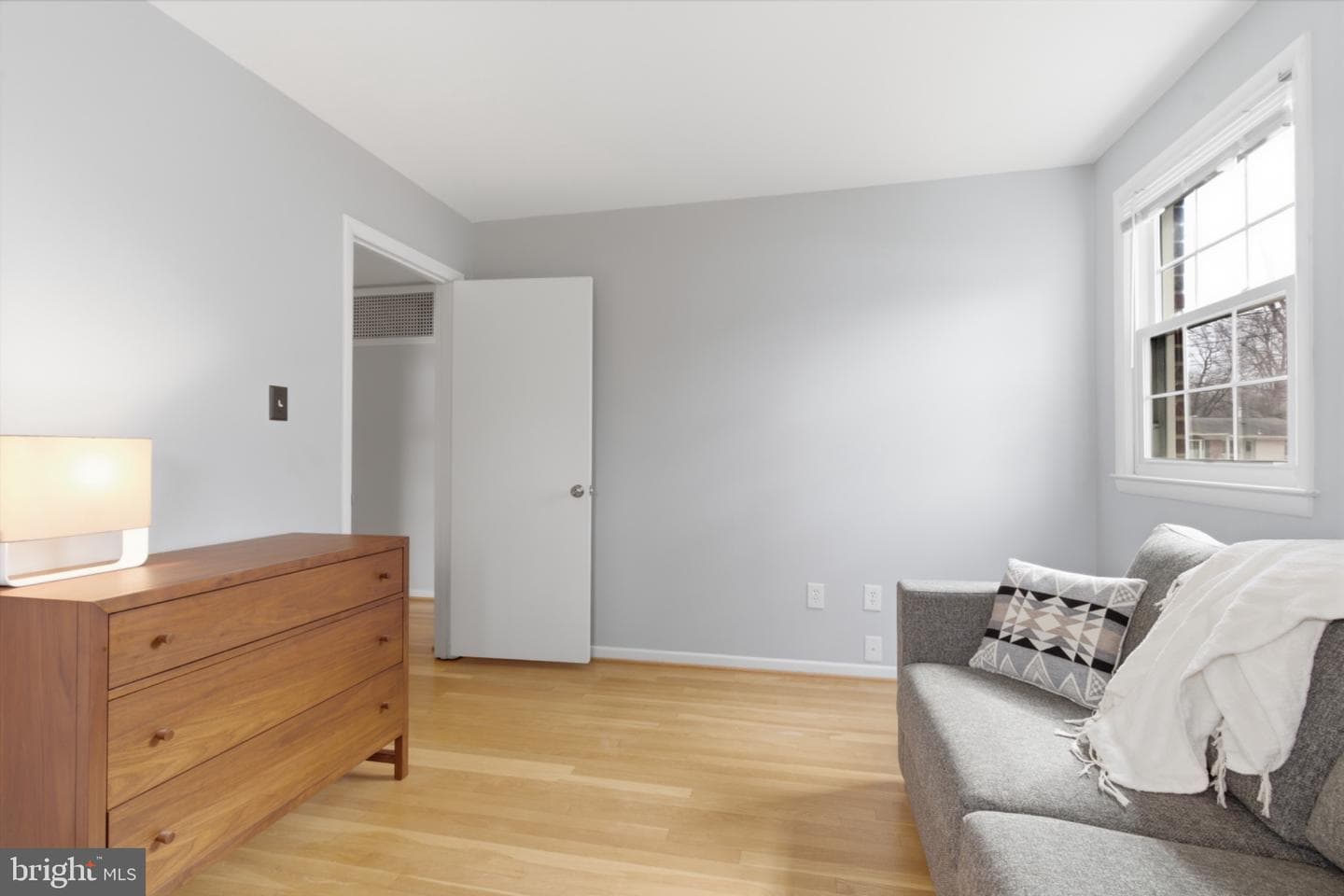 2410 Drexel Street photo 22