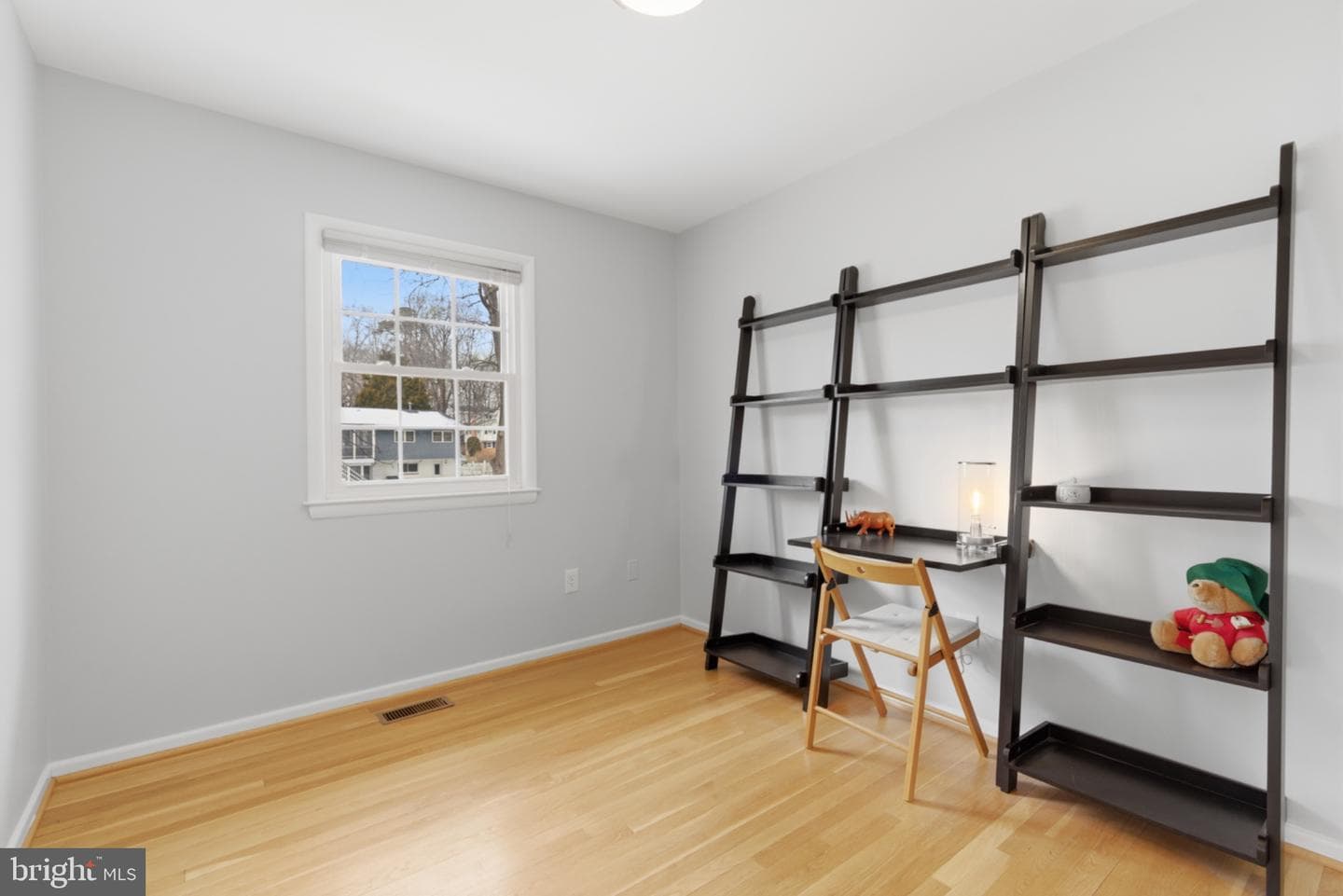 2410 Drexel Street photo 23