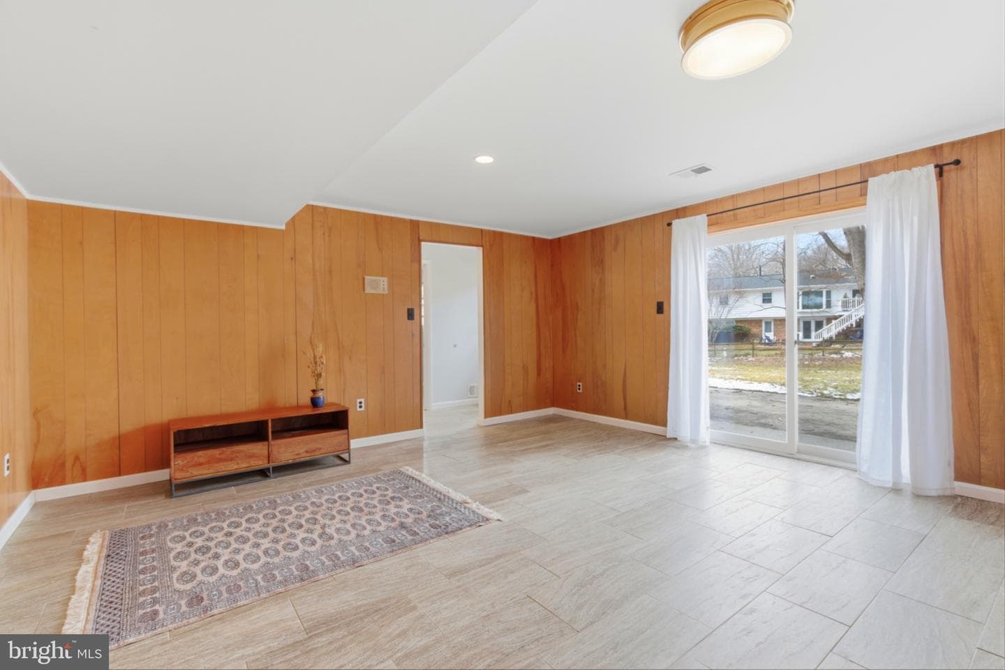 2410 Drexel Street photo 28