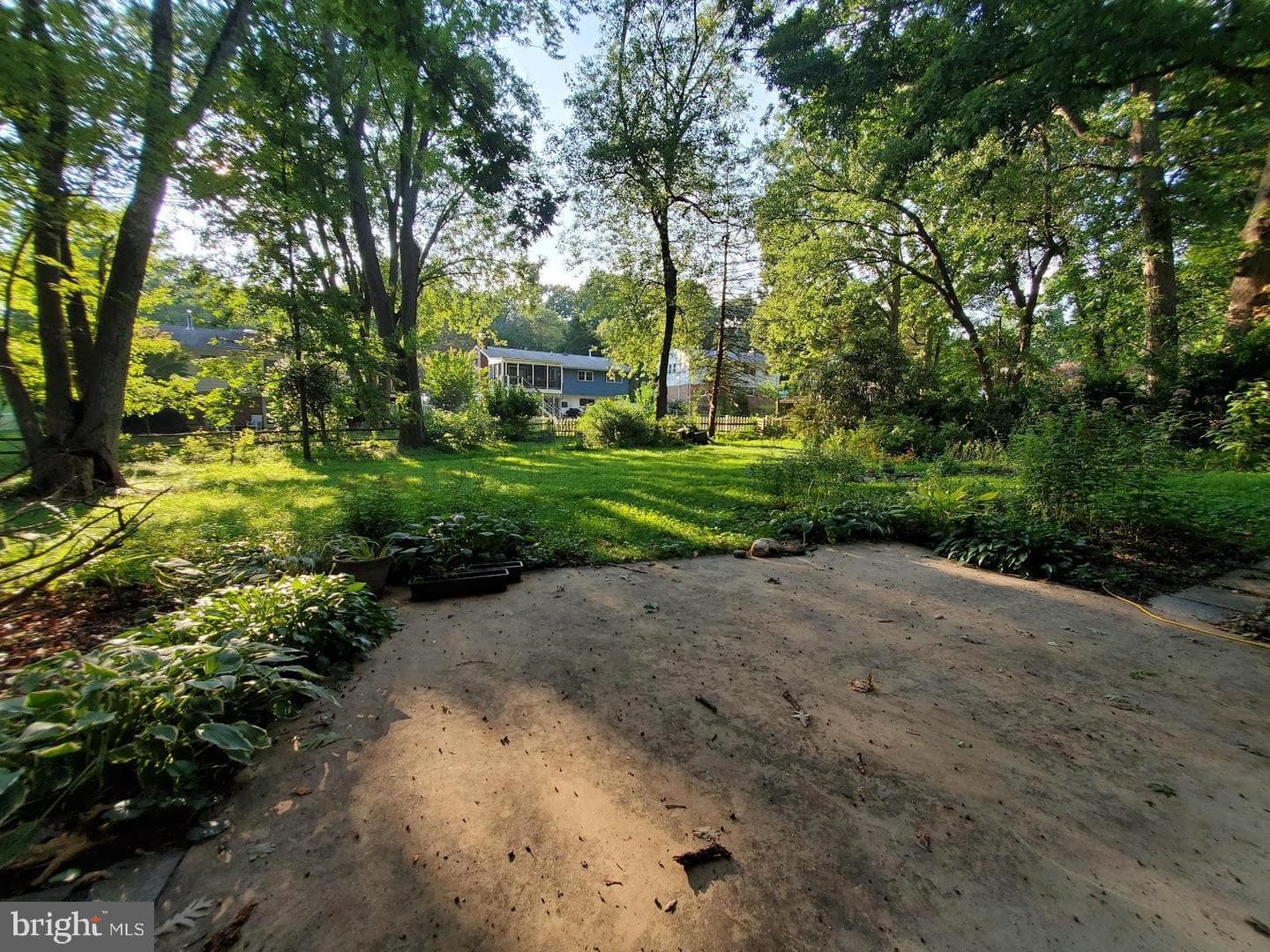 2410 Drexel Street photo 43