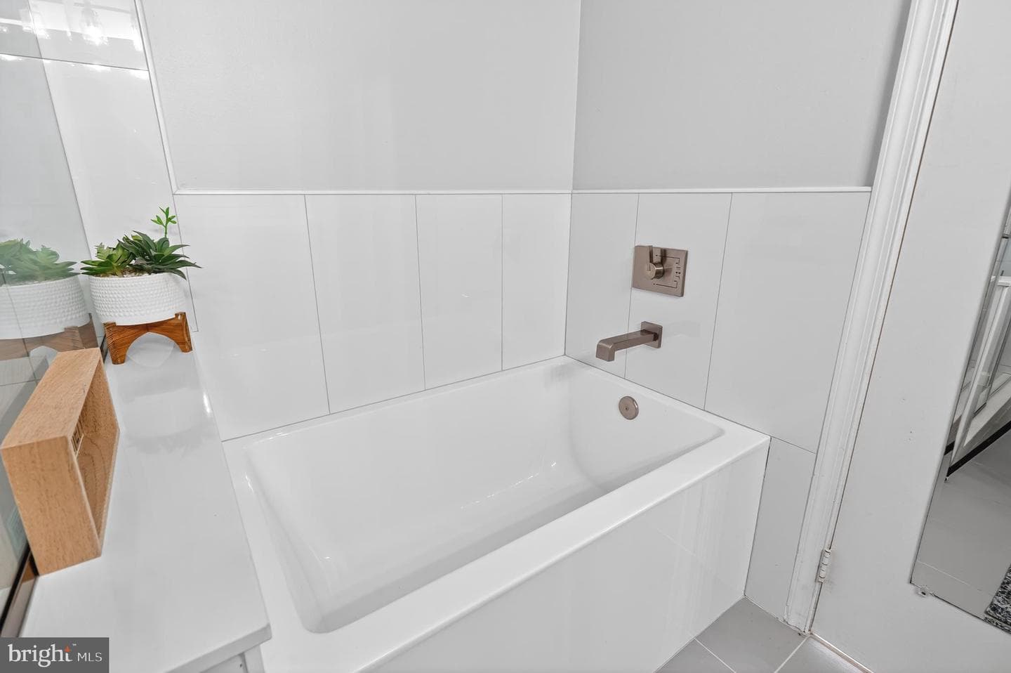 8868 Winding Hollow Way photo 28