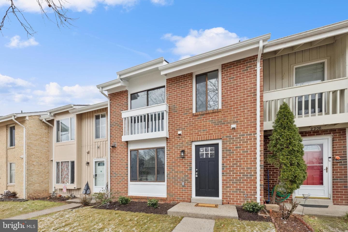 2206 Frear Place photo 2