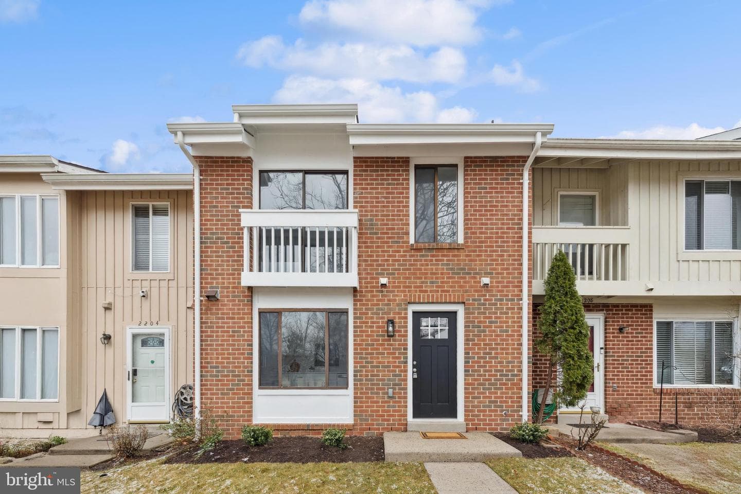 2206 Frear Place photo 3