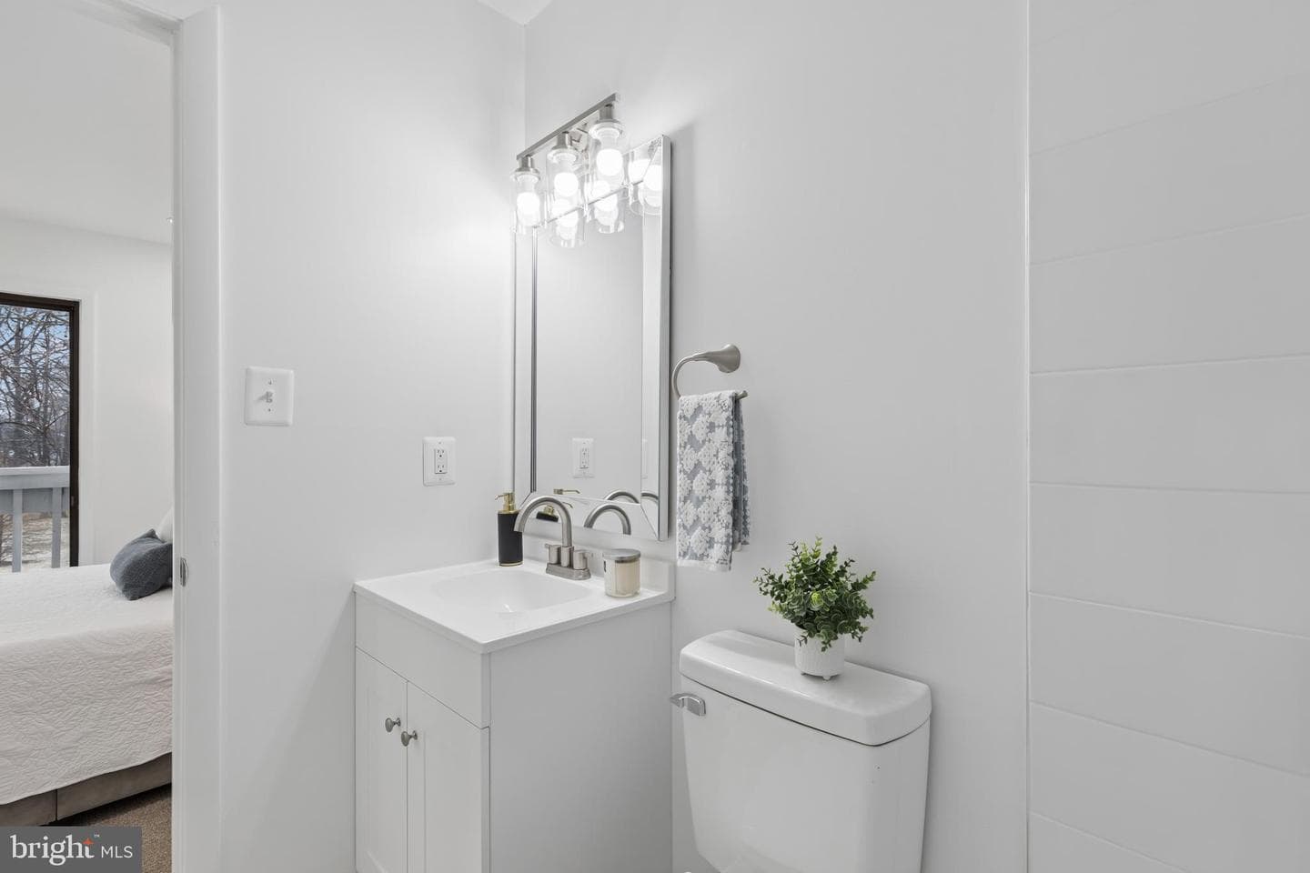 2206 Frear Place photo 37