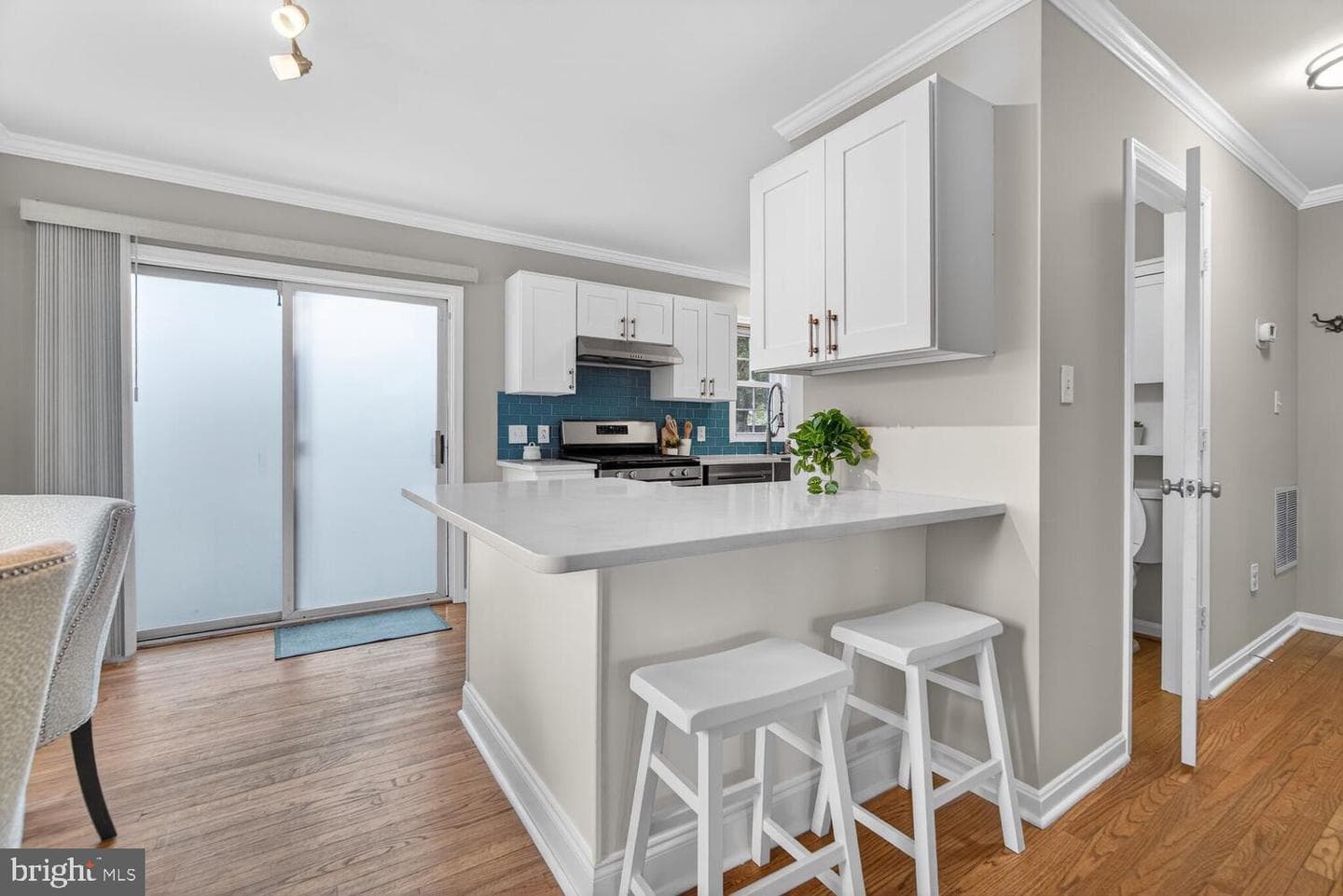6409 Second Street photo 5