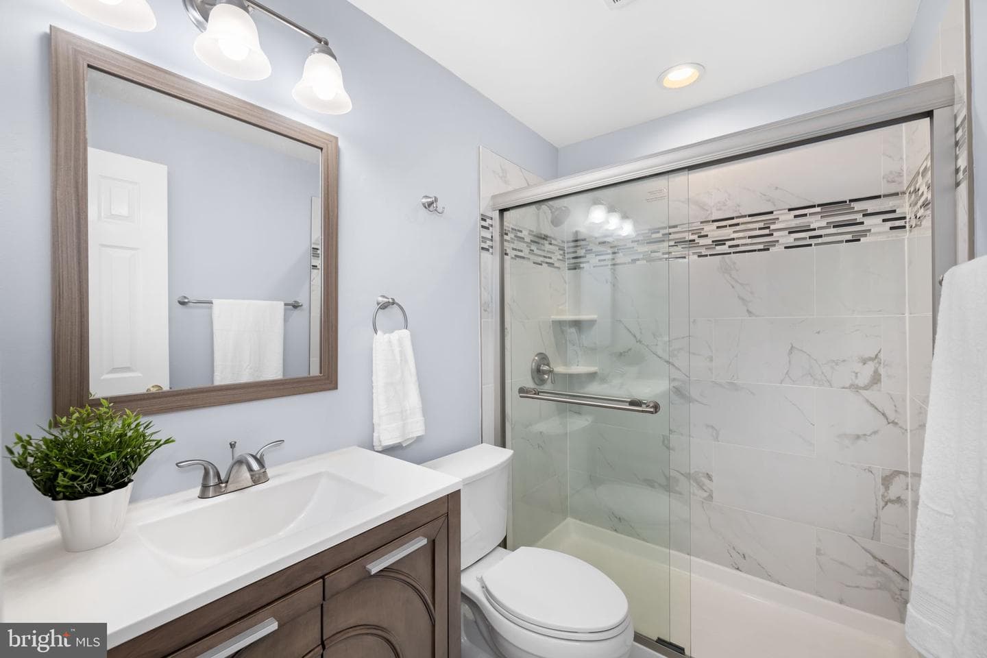 9451 Lapstrake Lane photo 41