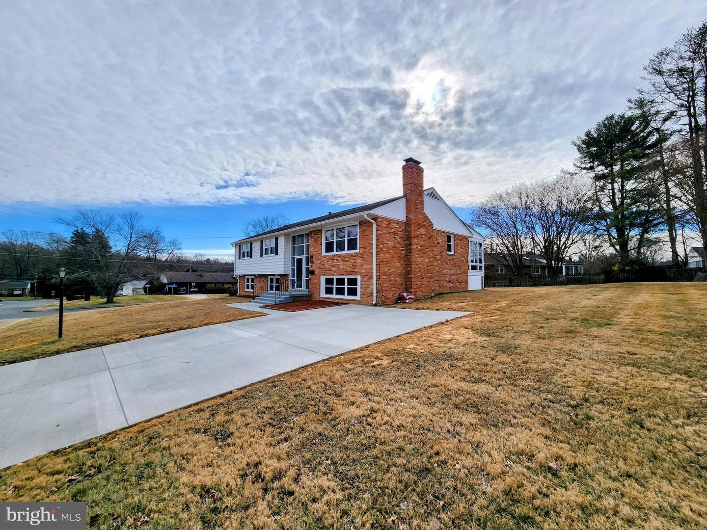 10705 Ames Street photo 2