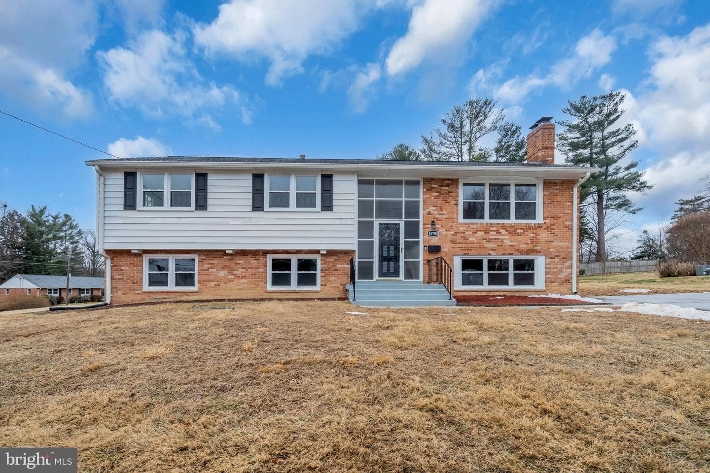10705 Ames Street photo 3