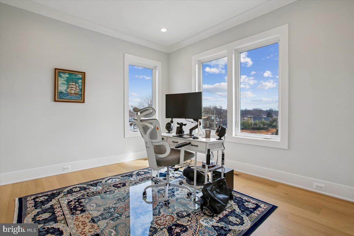 4055 Thornton photo 55