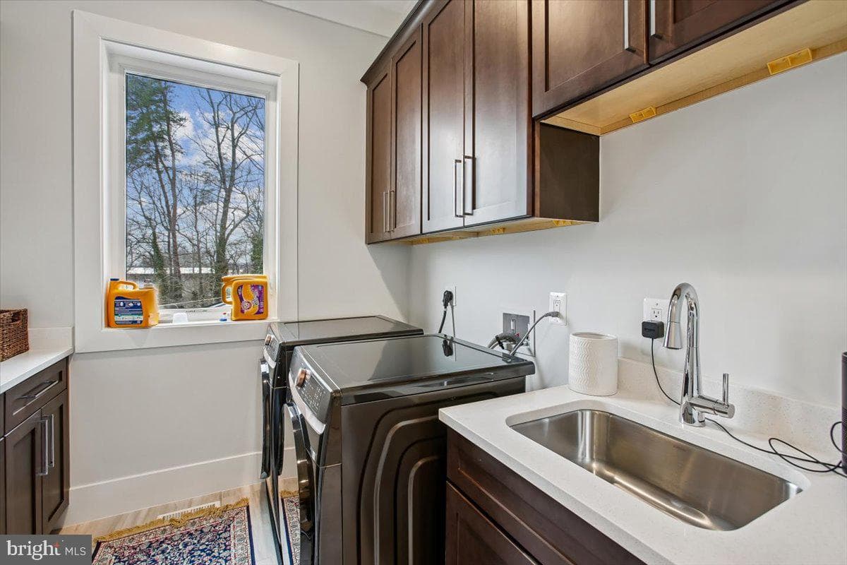 4055 Thornton photo 79