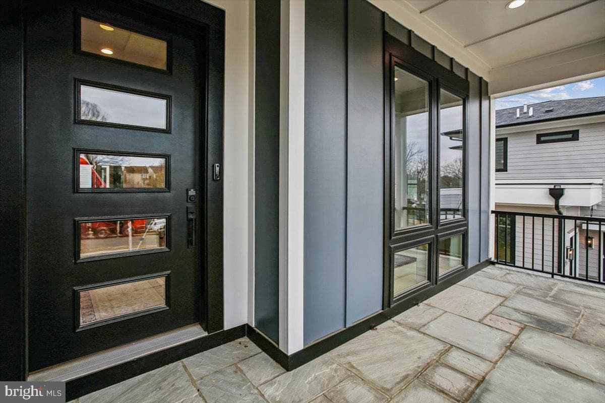 4055 Thornton photo 8