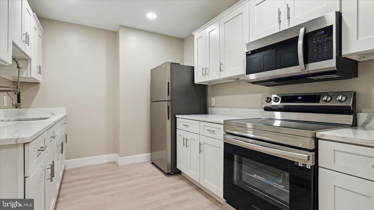 2230 George C Marshall Drive #904 photo 40