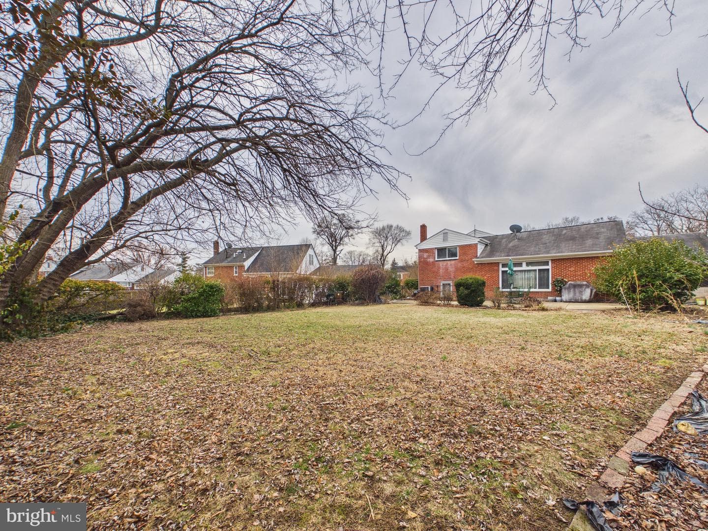 5907 Camberly Avenue photo 39