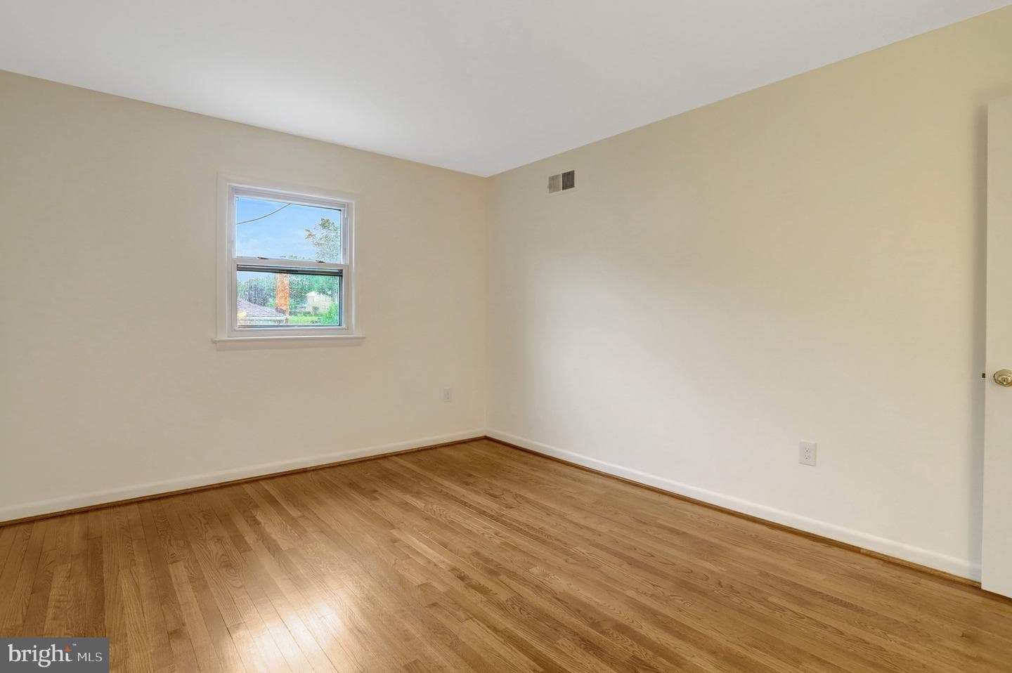 5814 Clermont Drive photo 29