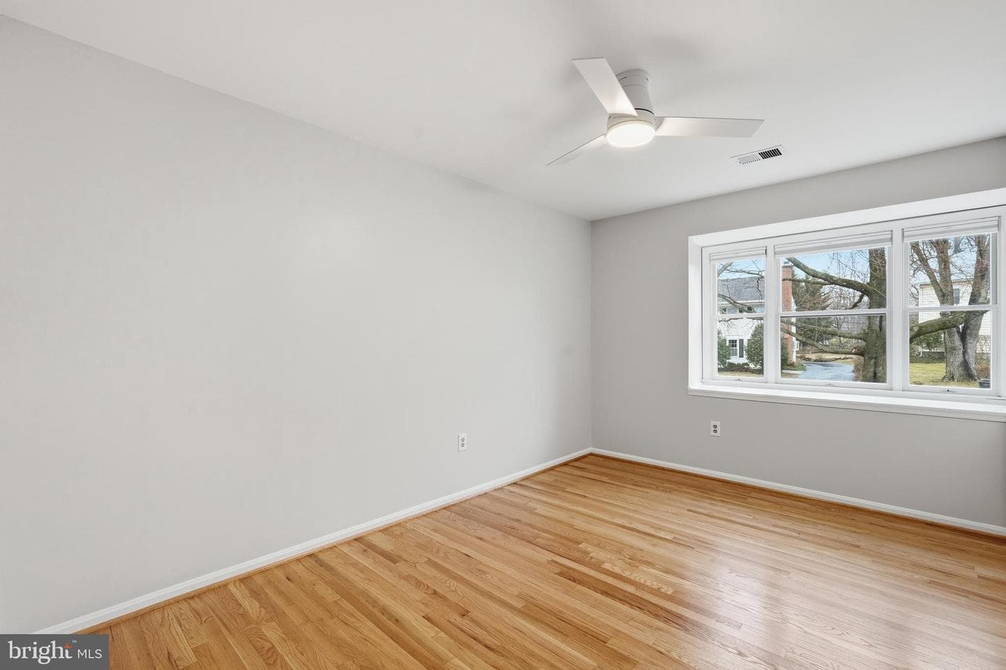 601 Sideling Court NE photo 24