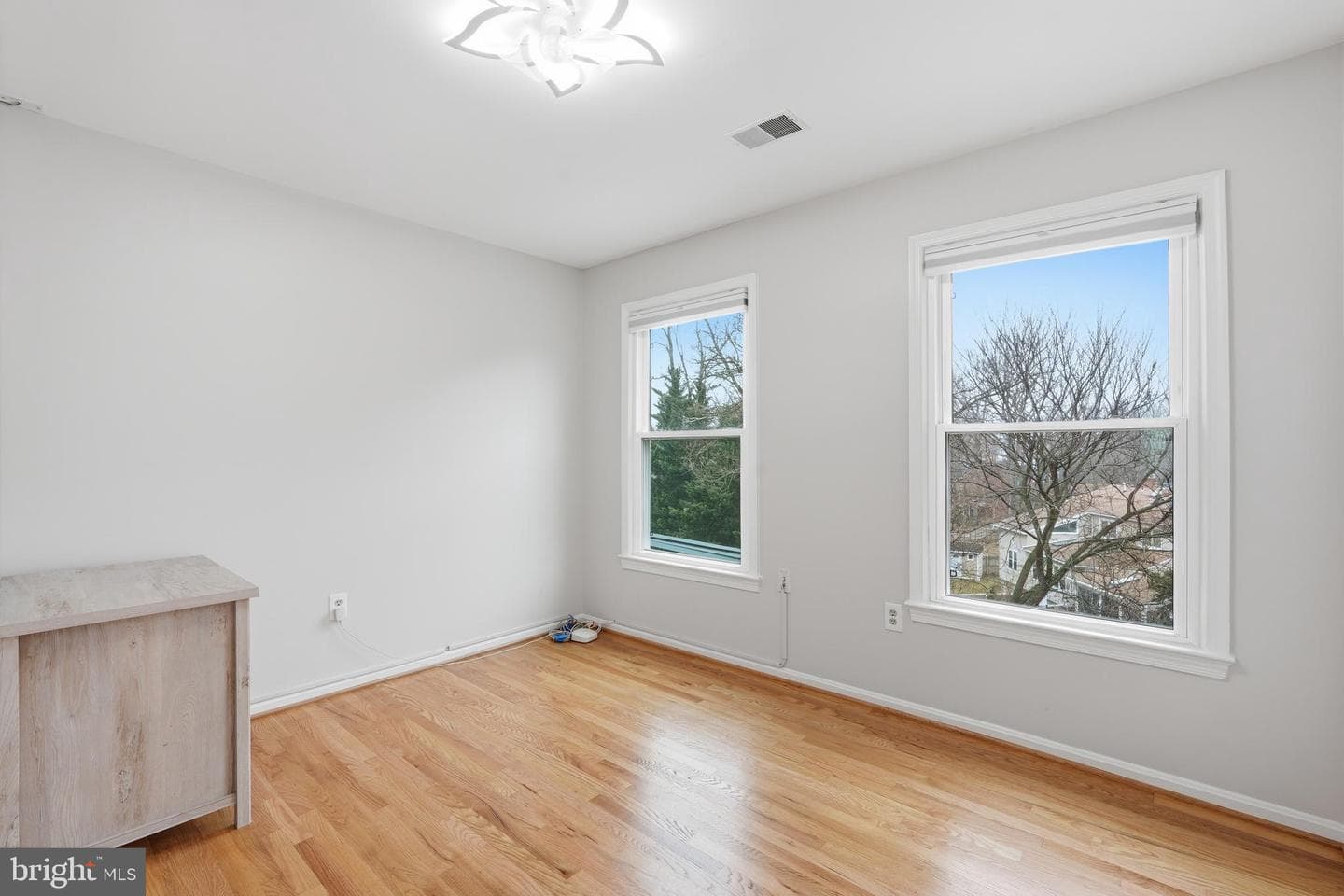 601 Sideling Court NE photo 27