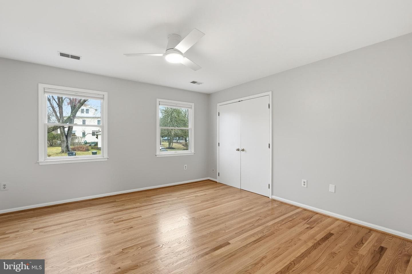 601 Sideling Court NE photo 32
