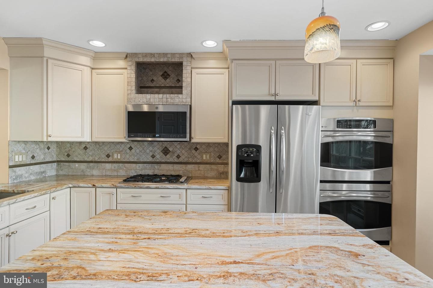 3402 Walnut Hill Court photo 6