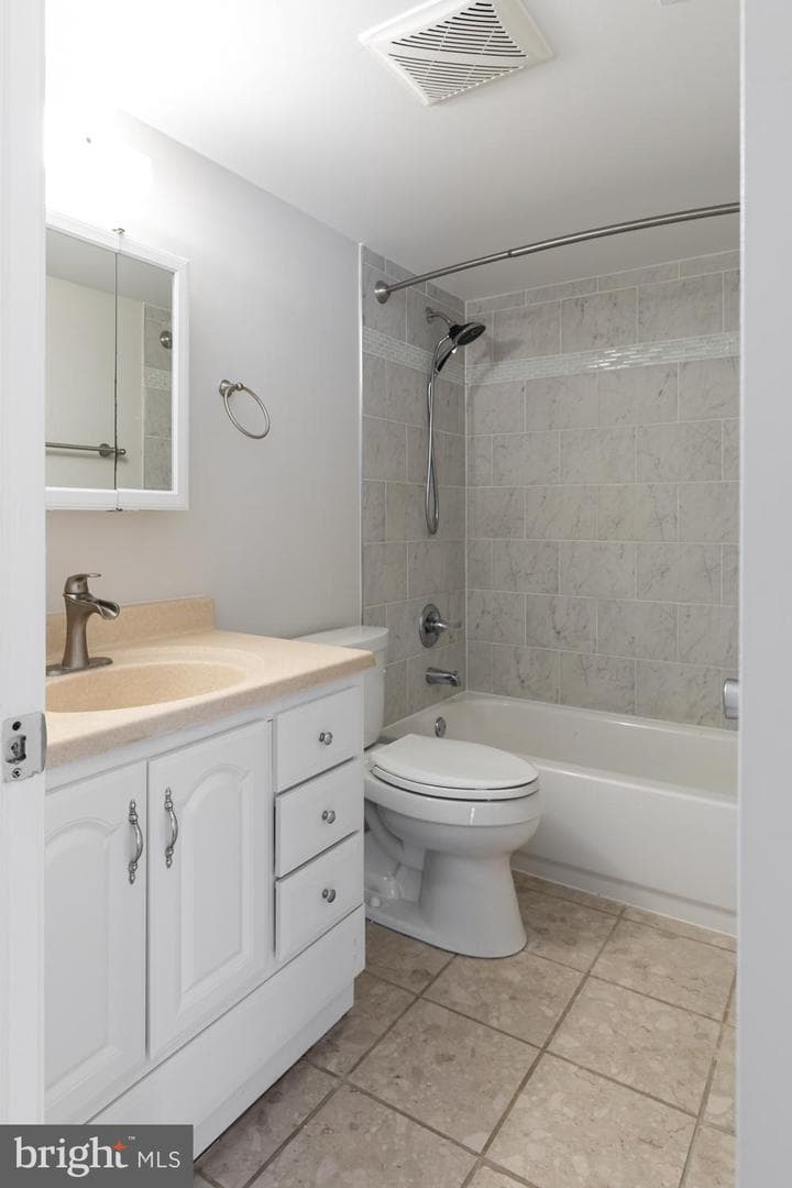 7239 Jillspring Court #17c photo 20