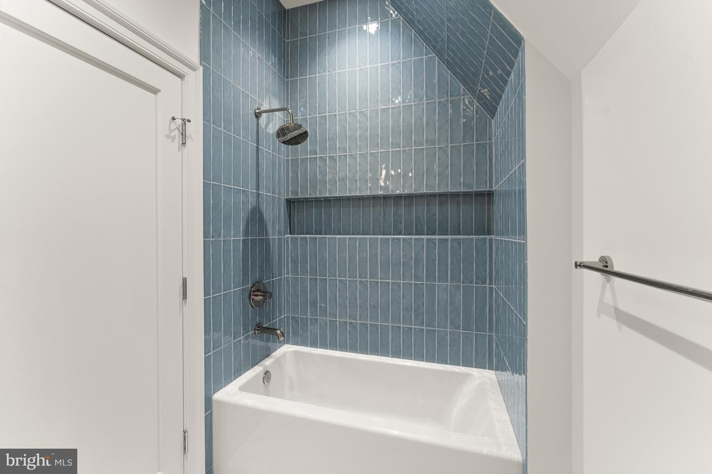 6811 Wemberly Way photo 46