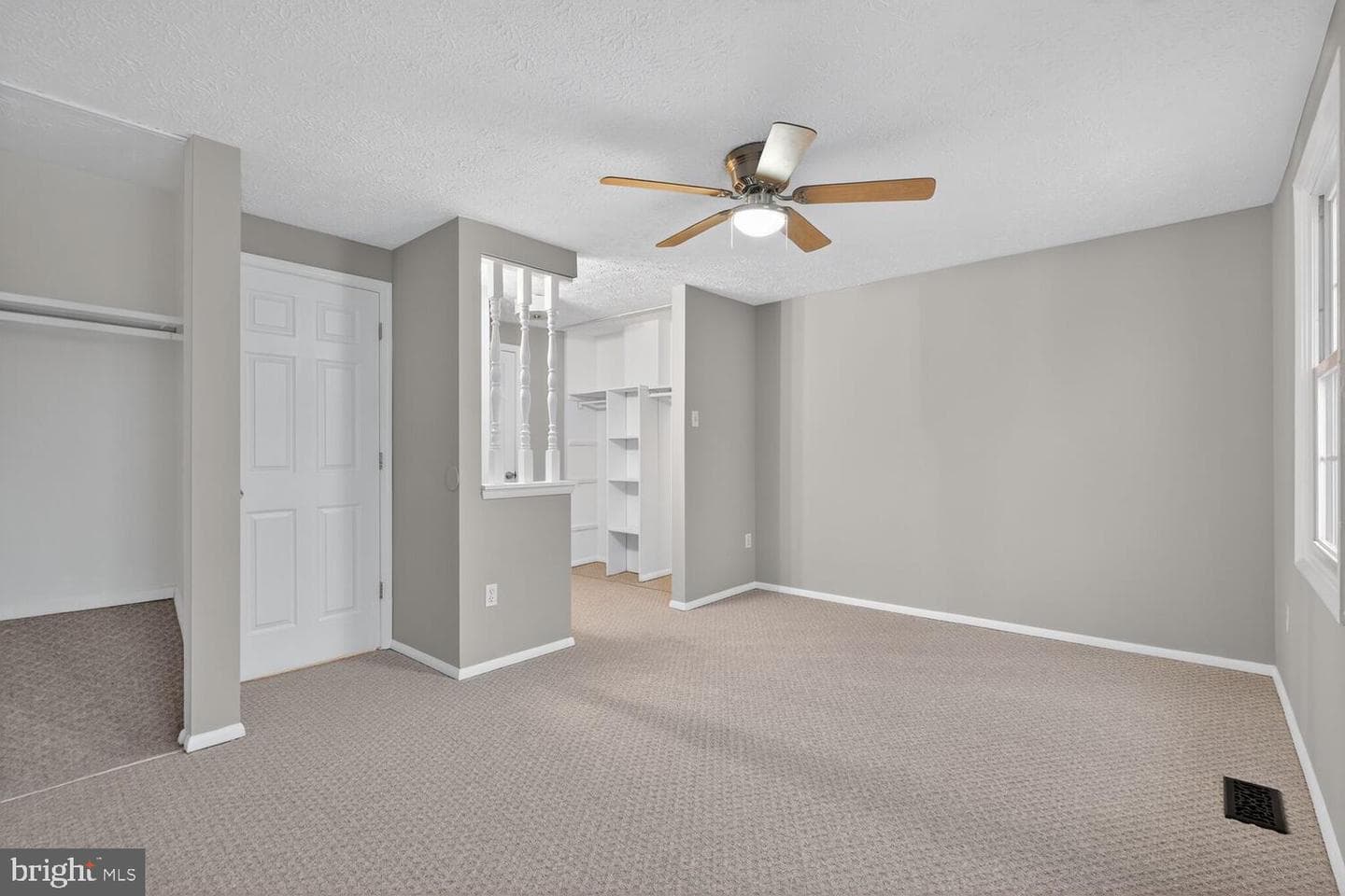 8462 Lazy Creek Court photo 18