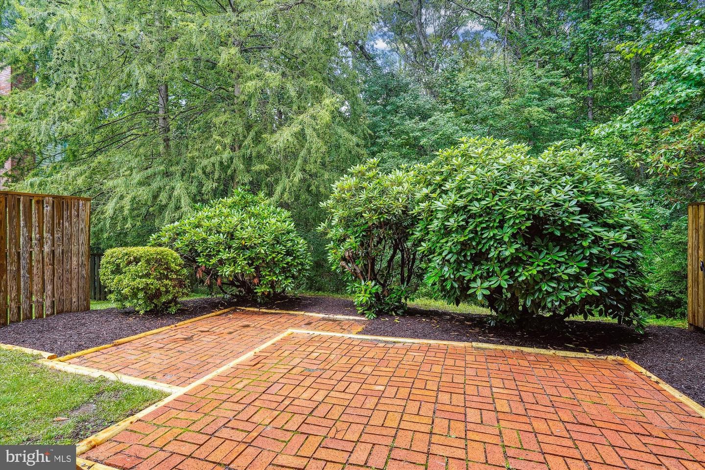 10921 Harpers Square Court photo 16
