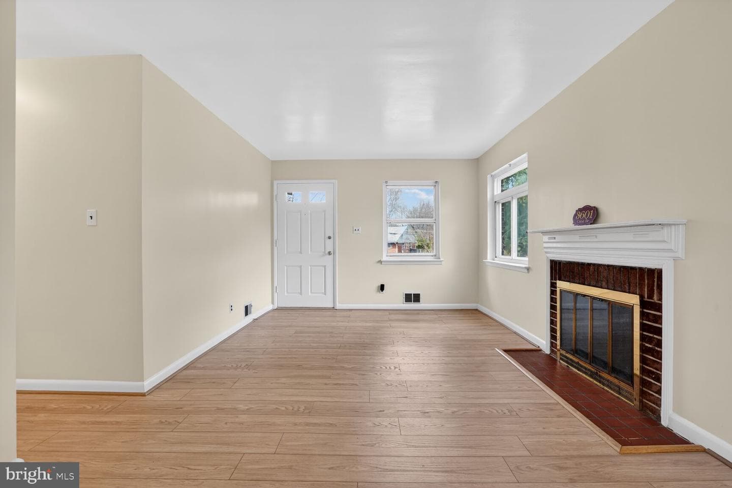 3601 Crest Drive photo 4