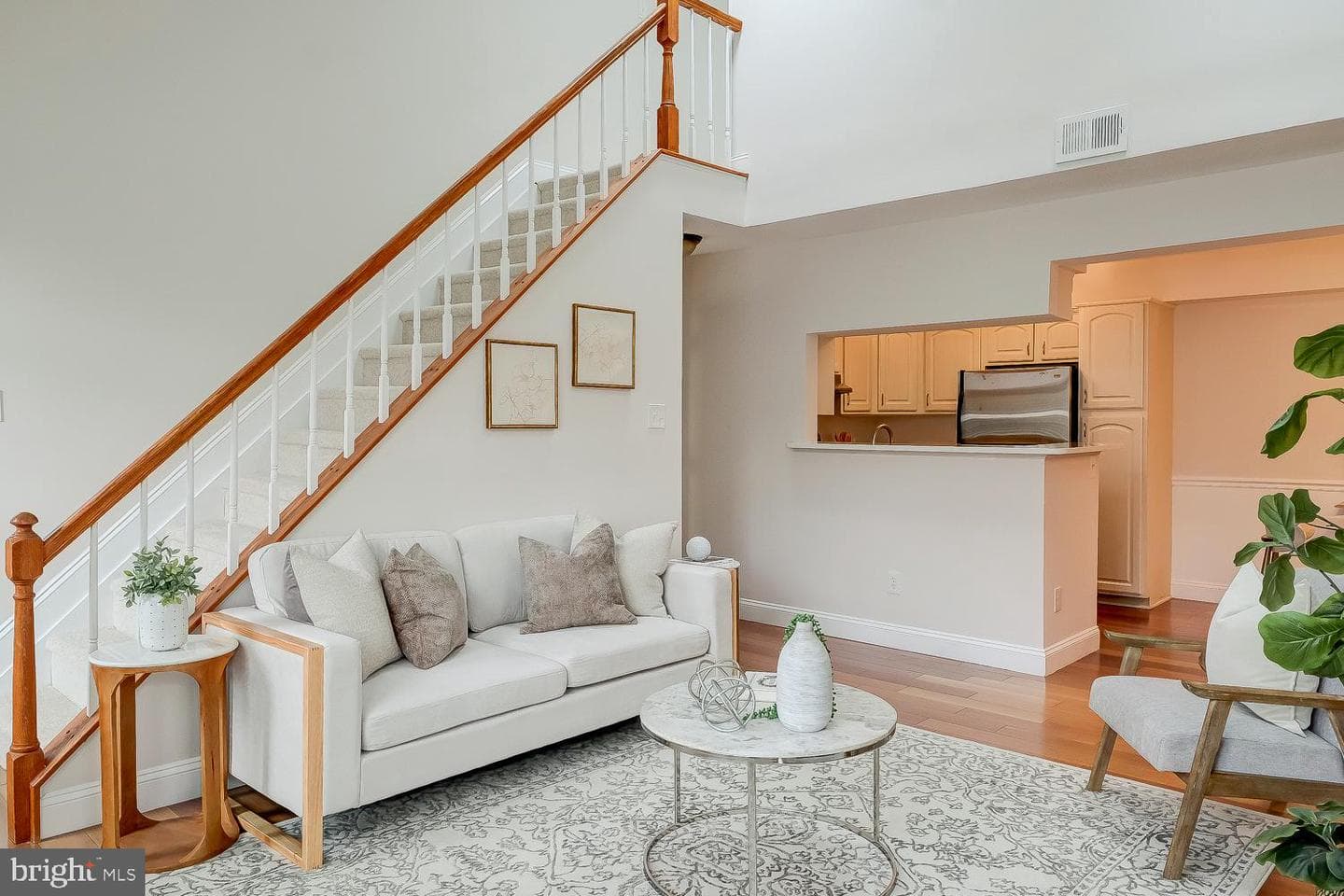 2224 Springwood Drive #j photo 3