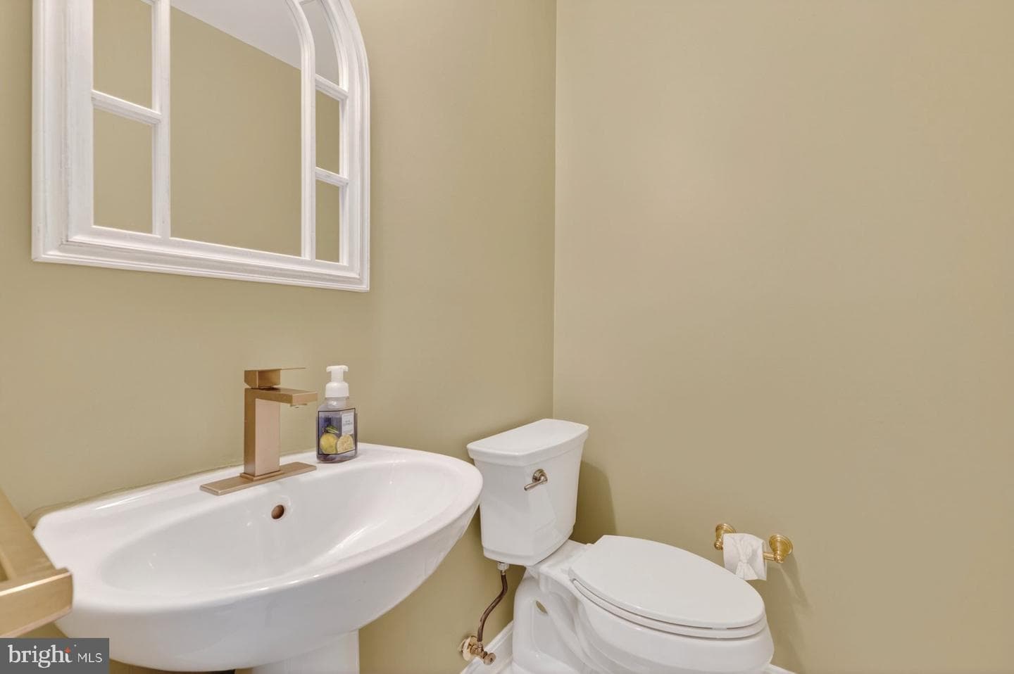 7502 Shirley Hunter Way photo 15