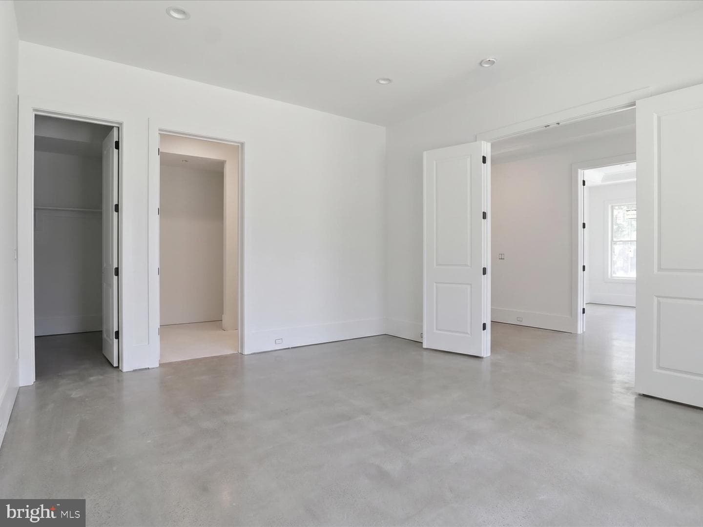 4038 Doveville Ln photo 11