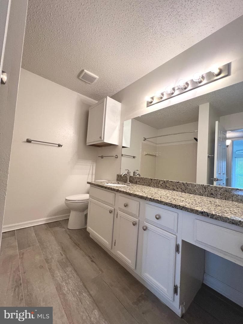 1540 Lincoln Way #101b photo 13