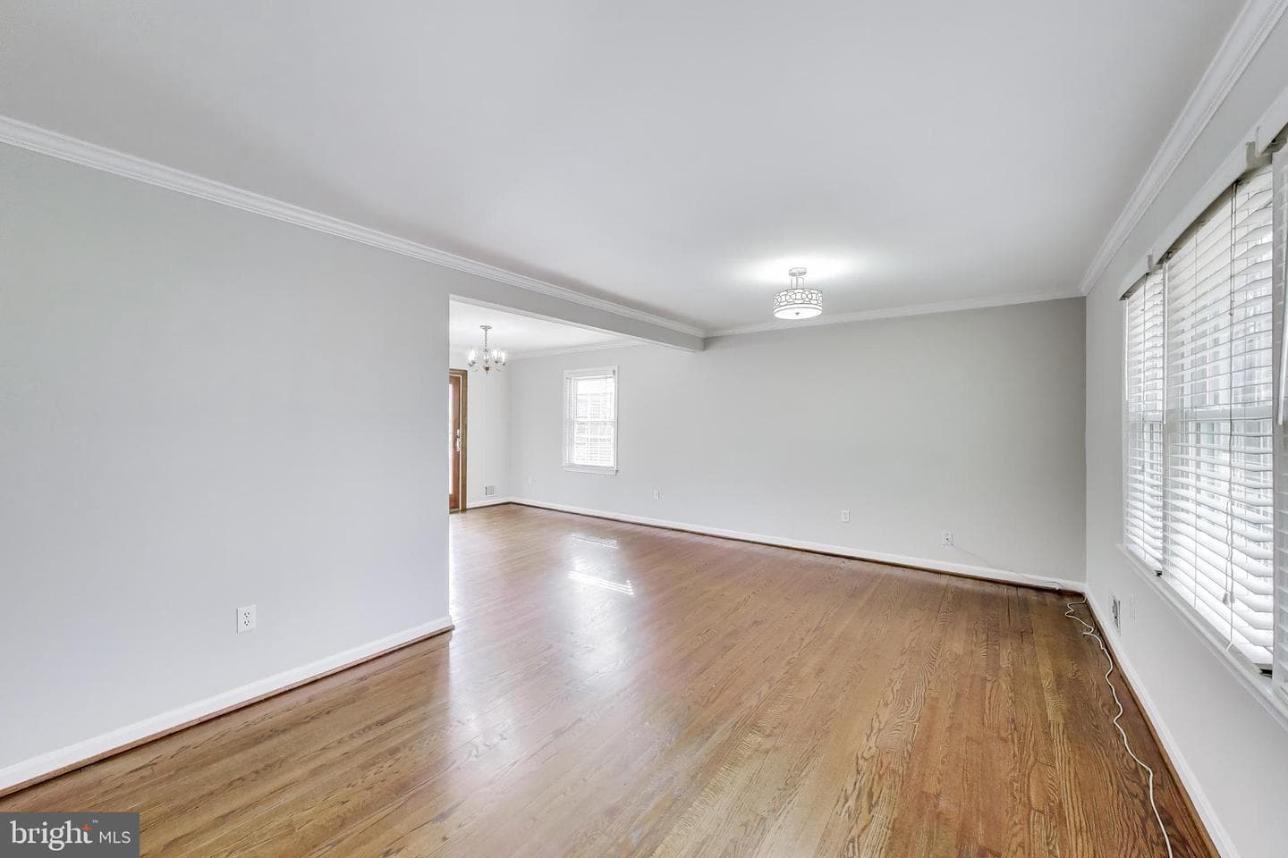 5300 Easton Drive photo 6