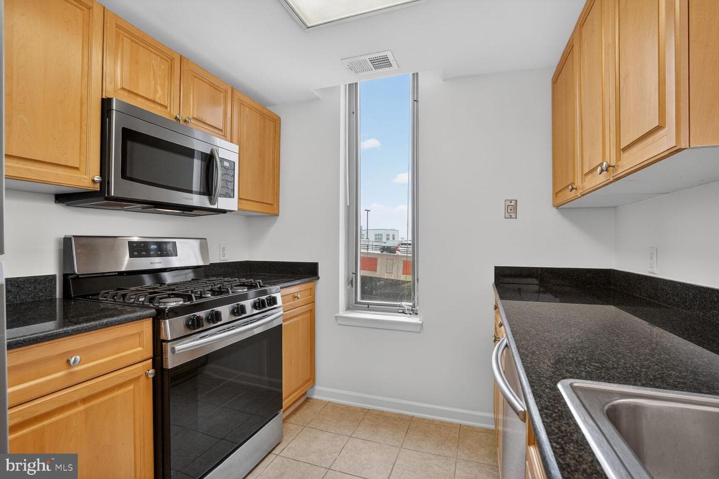 2726 Gallows Road #619 photo 14