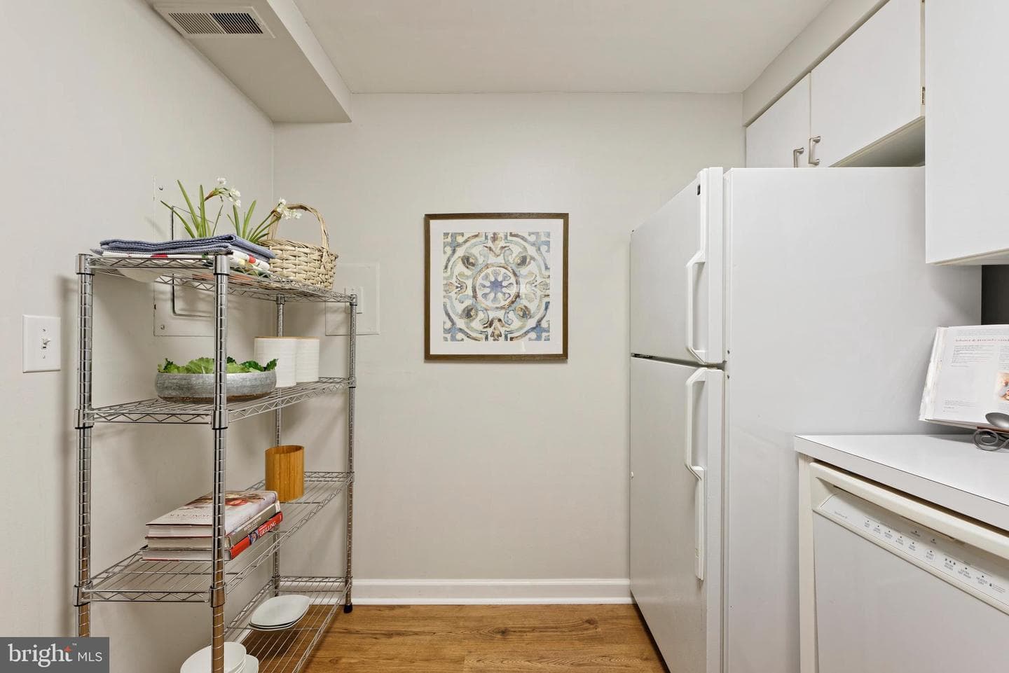 7640 Tremayne #202 photo 8