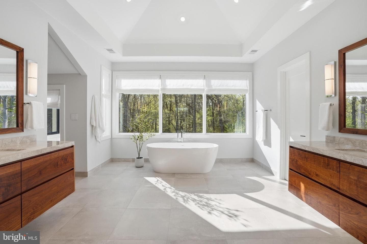 938 Saigon Road photo 48