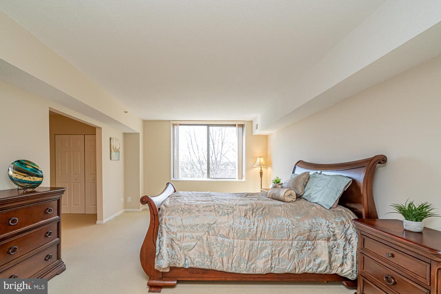 3713 S George Mason Drive #305 photo 25