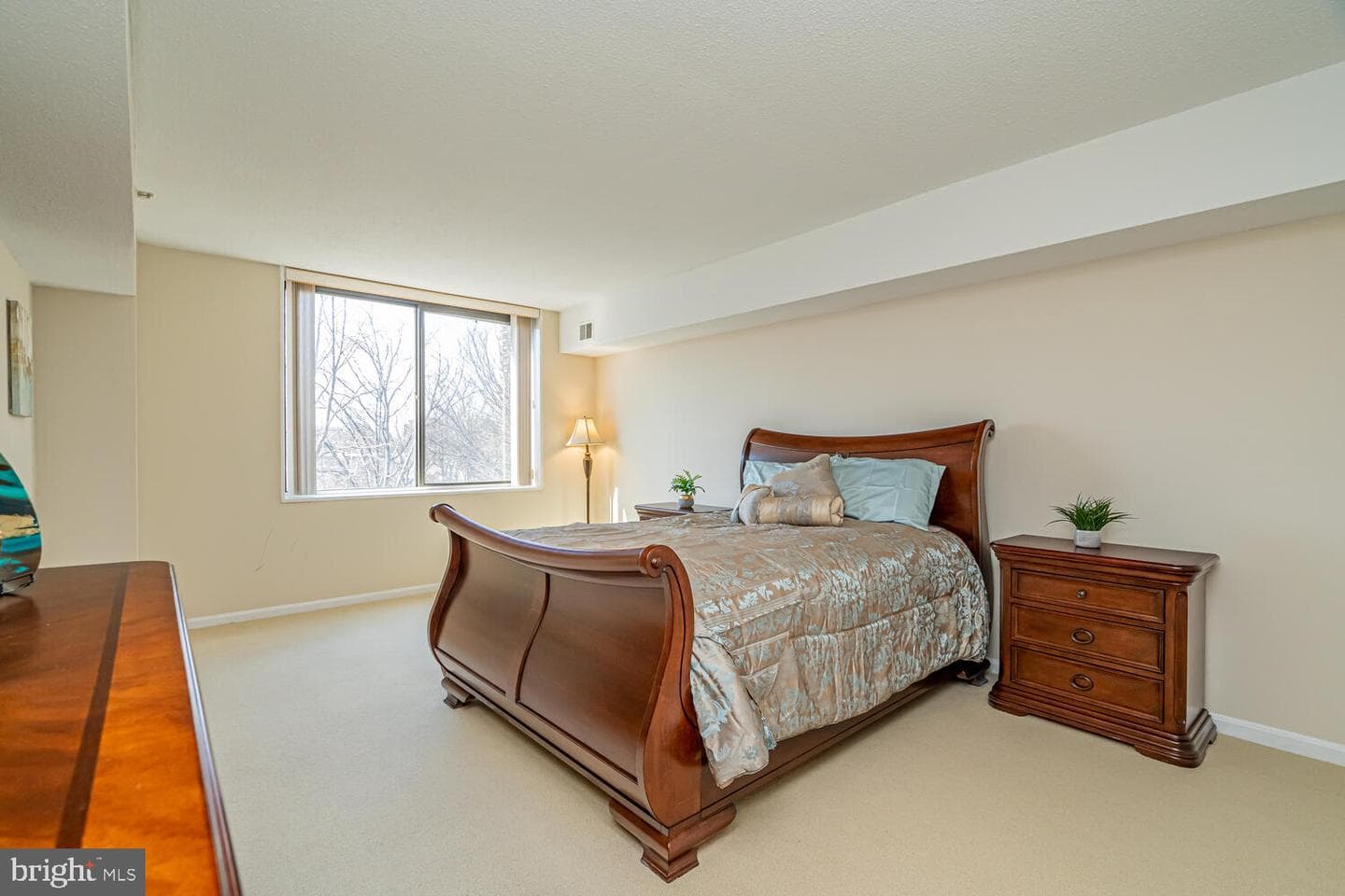 3713 S George Mason Drive #305 photo 27