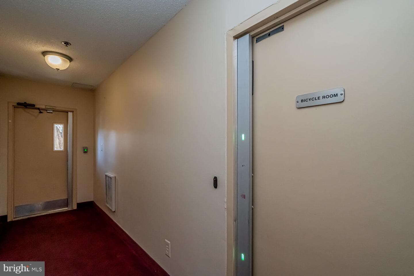 3713 S George Mason Drive #305 photo 62