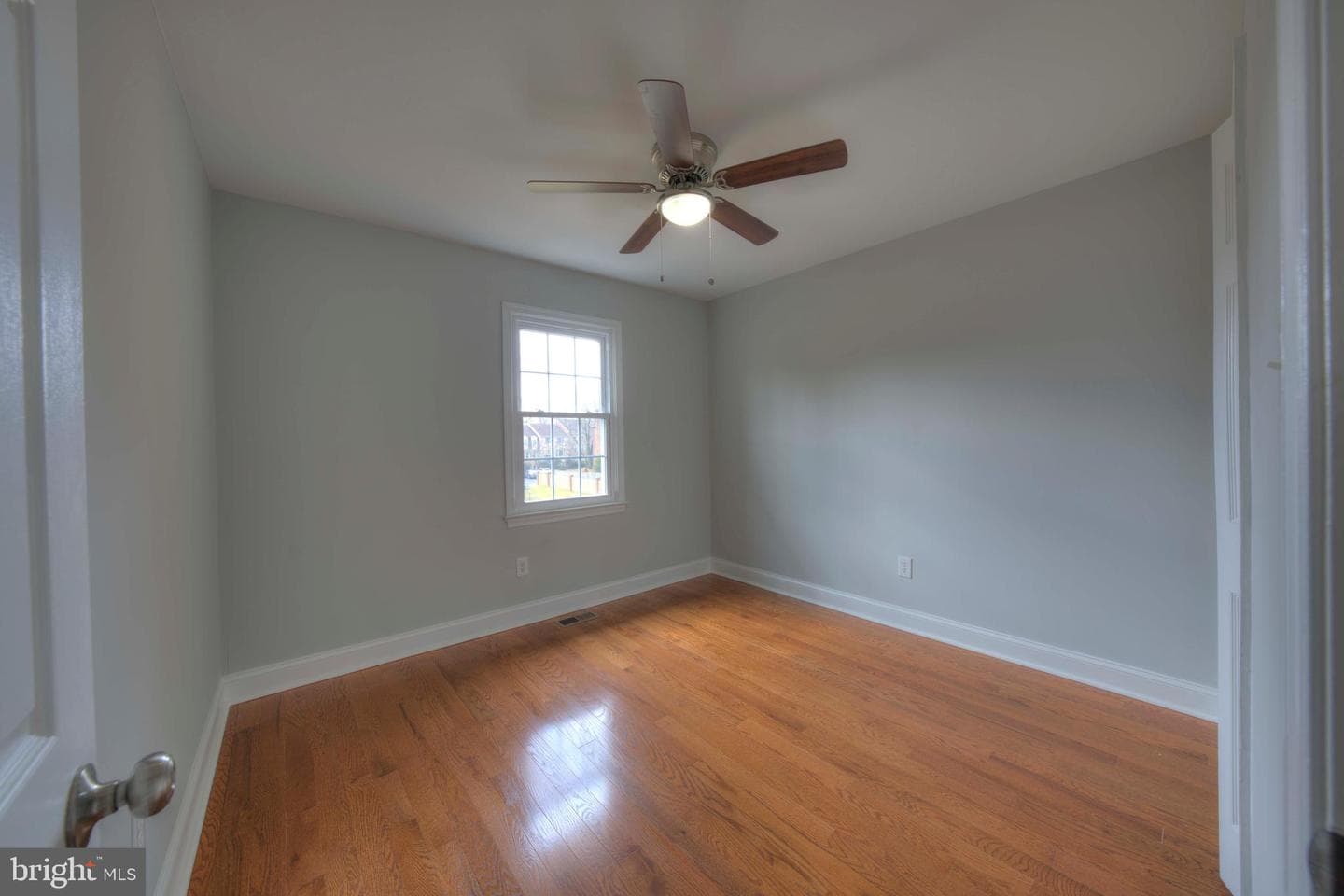 3154 Stratford Court photo 34