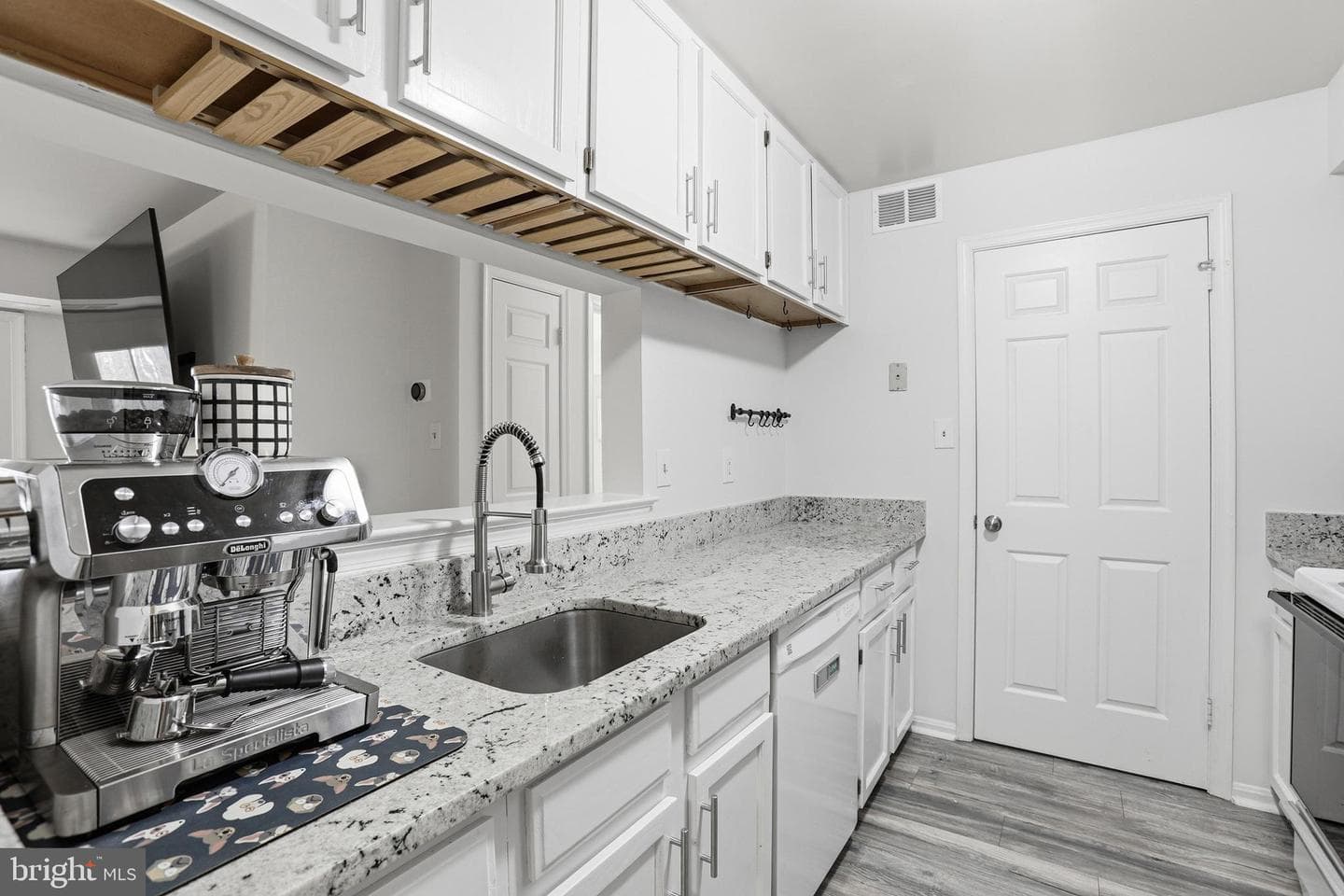 5704 Shadwell Ct # 91 photo 9
