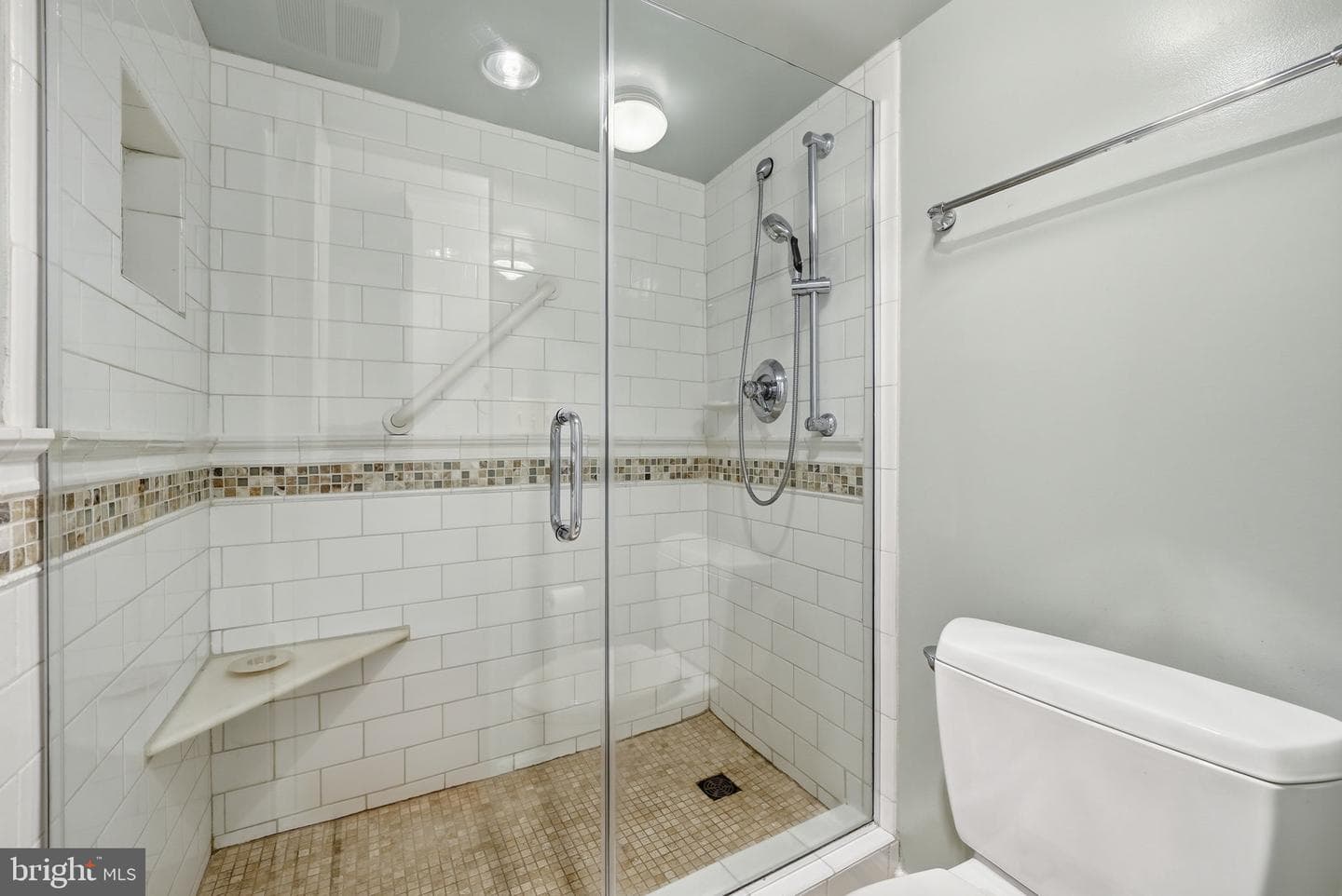 8370 Greensboro Dr # 614 photo 22