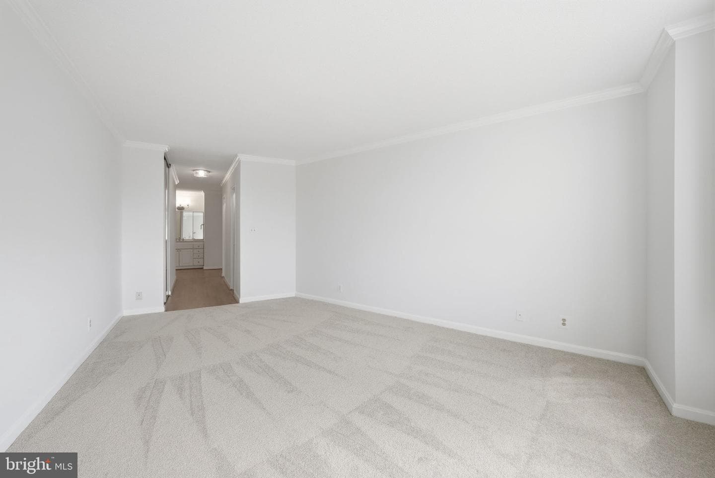 8370 Greensboro Dr # 614 photo 28