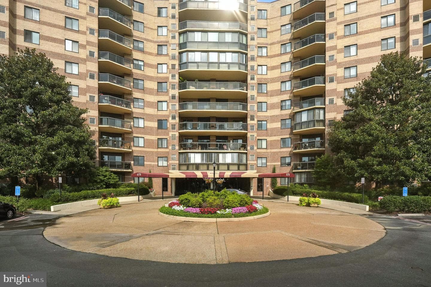 8370 Greensboro Dr # 614 photo 3